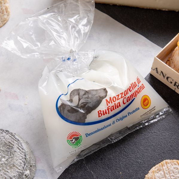 Mozzarella di Bufala Campana tressée
